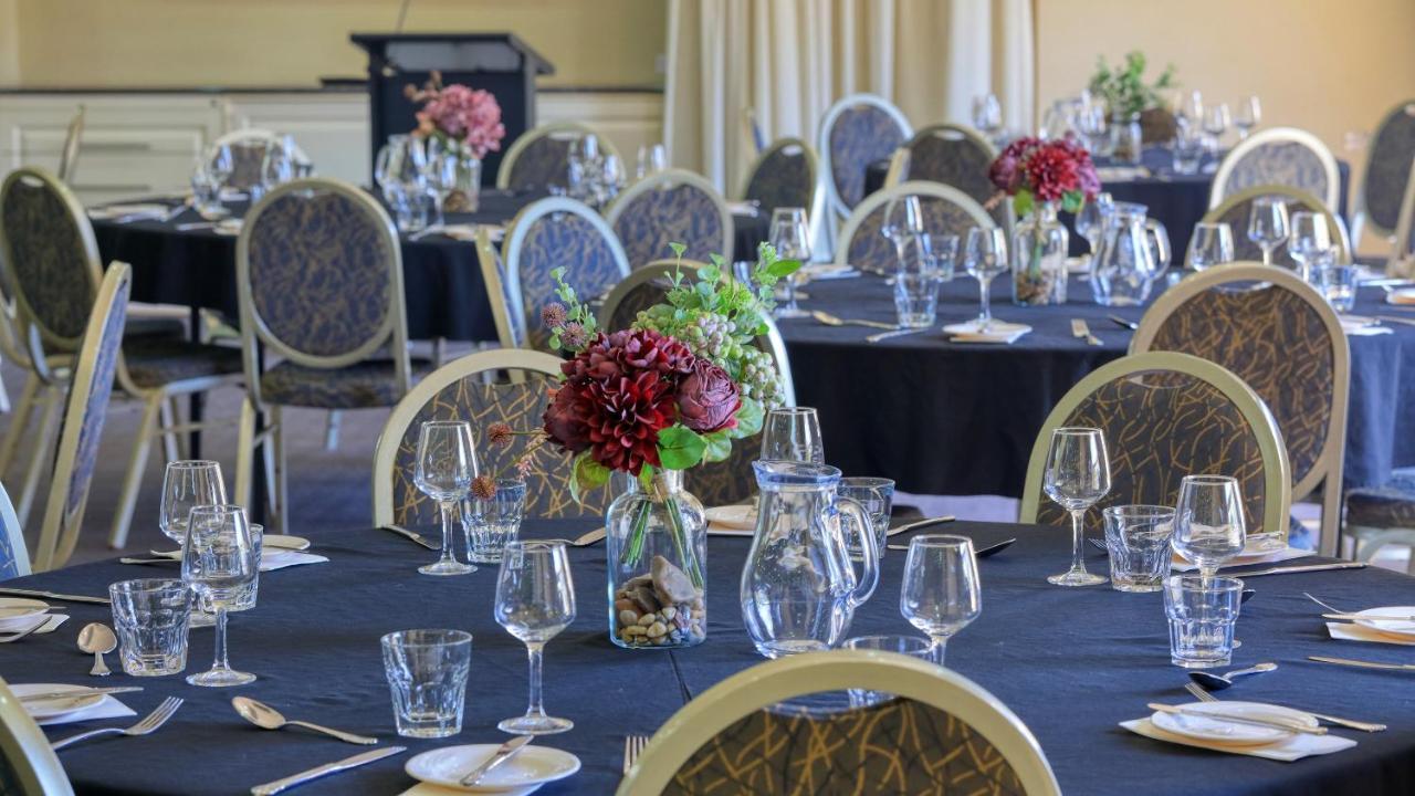 Bushman'S Motor Inn Паркс Экстерьер фото