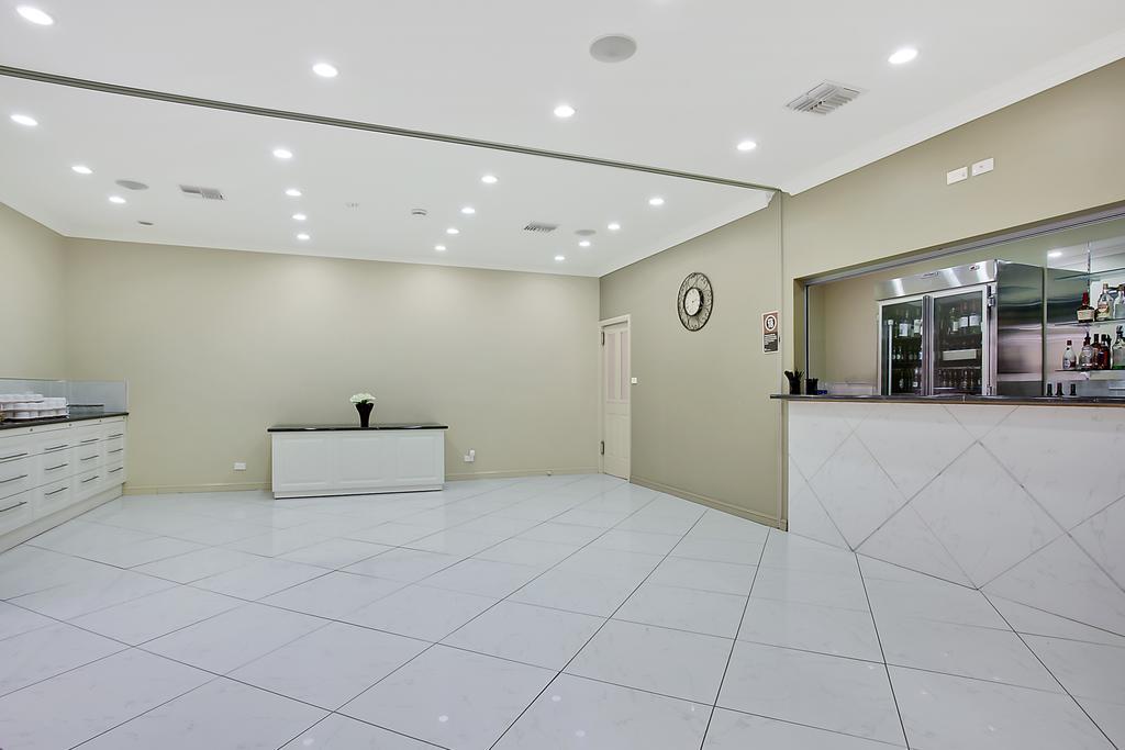 Bushman'S Motor Inn Паркс Экстерьер фото