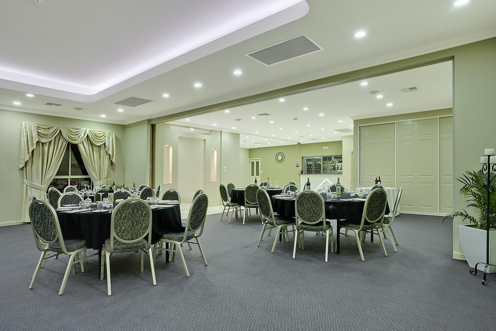 Bushman'S Motor Inn Паркс Экстерьер фото