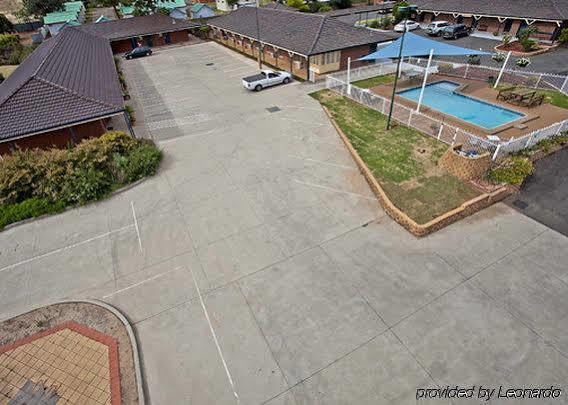 Bushman'S Motor Inn Паркс Экстерьер фото